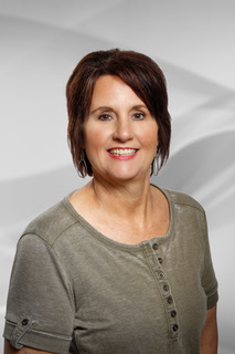 Photo of Kelly Smith