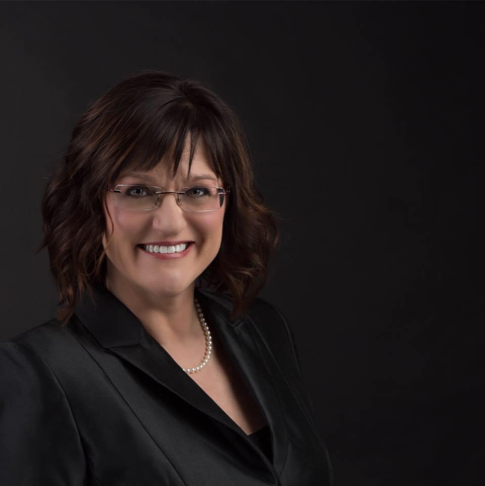Jennifer Ellis portrait